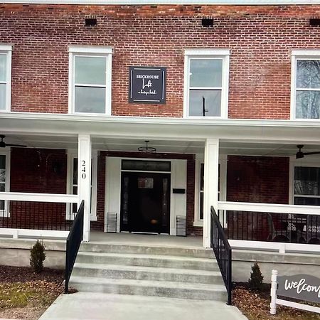 Brickhouse Loft - A Boutique Hotel Martinsville Экстерьер фото
