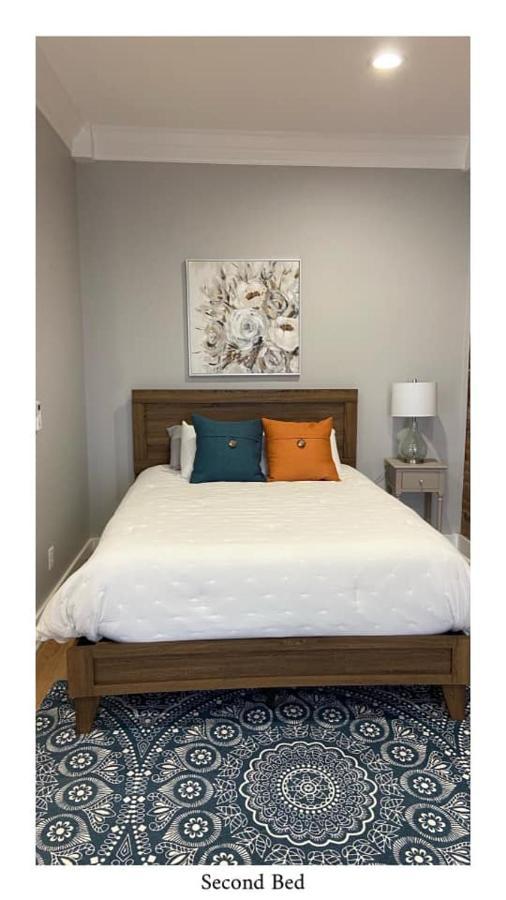 Brickhouse Loft - A Boutique Hotel Martinsville Экстерьер фото